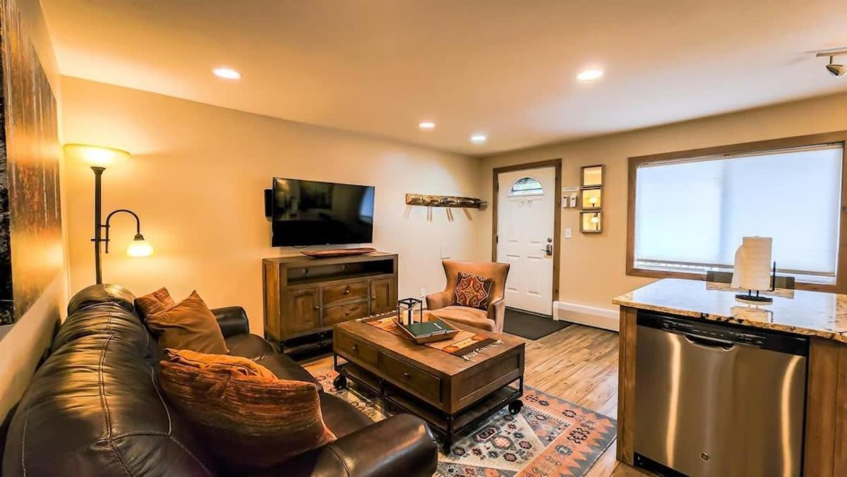 Cozy Val Disere Chalet Steps Into Town Breckenridge Luaran gambar